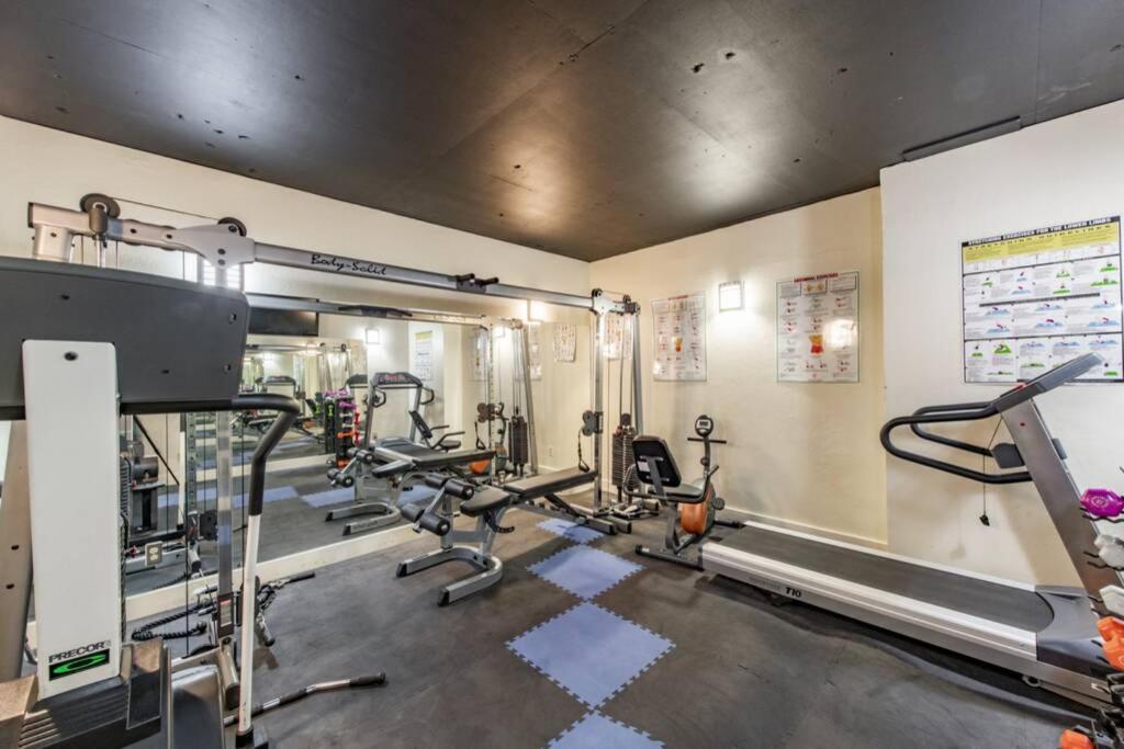 2bd 2ba With Hot Tub And Pool Appartement